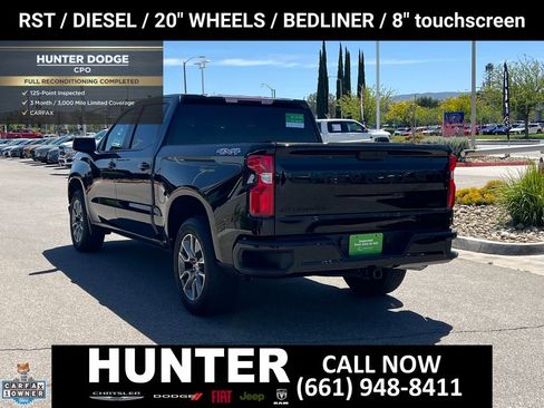 Used 2022 Chevrolet Silverado 1500 RST w/ LPO, Blackout Package AWD/4WD image 4