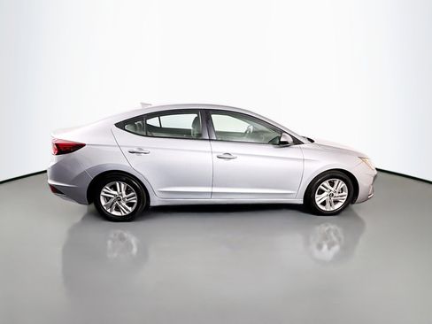 Used 2020 Hyundai Elantra SEL w/ Convenience Package (C2) FWD image 11