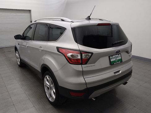 Used 2018 Ford Escape Titanium FWD image 5