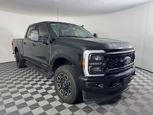 Used 2024 Ford F250 Lariat w/ Lariat Ultimate Package AWD/4WD image 5