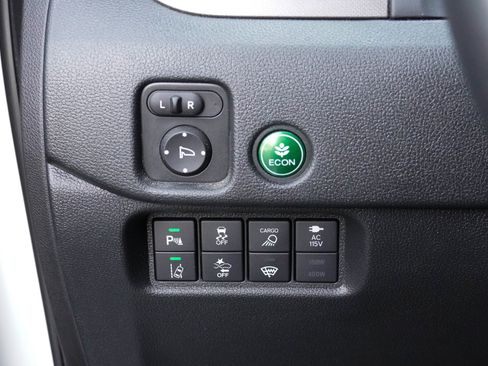 Used 2022 Honda Ridgeline RTL-E image 16