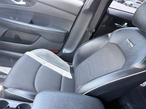 Used 2023 Kia Forte GT-Line FWD image 12