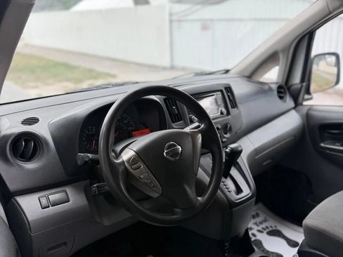 Used 2019 Nissan NV200 S FWD image 11