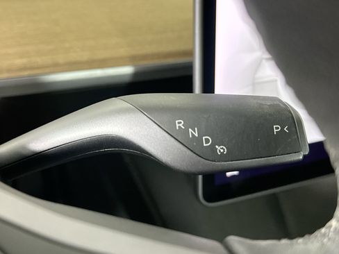 Used 2021 Tesla Model 3 Standard Range Plus RWD image 23