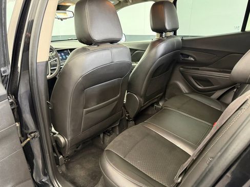 Used 2018 Buick Encore Preferred AWD/4WD image 60