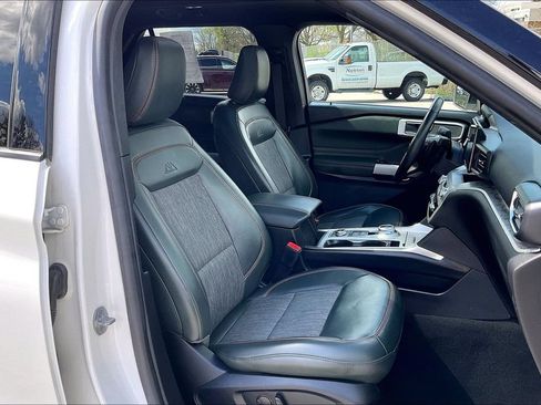 Used 2022 Ford Explorer Timberline AWD/4WD image 7