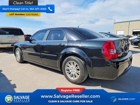 Used 2008 Chrysler 300 LX RWD image 3