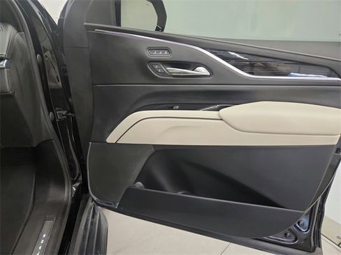 Used 2022 Cadillac Escalade Sport image 41