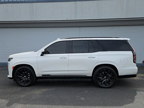 Certified 2024 Cadillac Escalade Sport w/ LPO, ONYX Package image 2