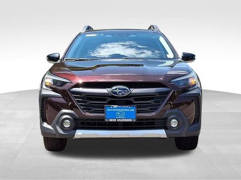 Used 2024 Subaru Outback Limited AWD/4WD image 2