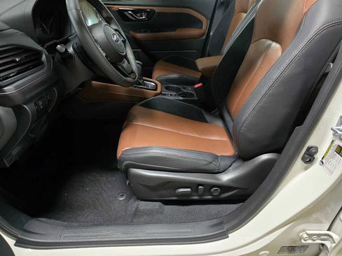 Used 2025 Subaru Forester Touring image 23