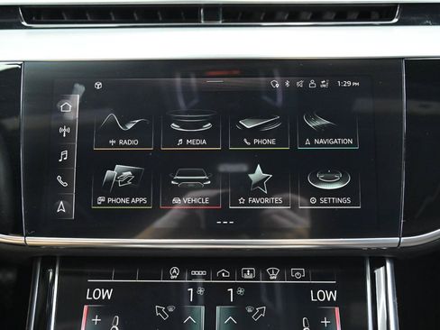 Used 2021 Audi A8 L 3.0T AWD/4WD image 30