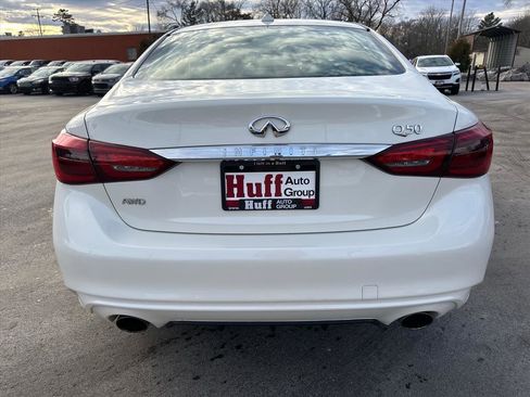 Used 2019 INFINITI Q50 Luxe w/ Essential Package (3.0T Luxe) image 4