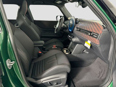 Used 2025 MINI Cooper S FWD image 26