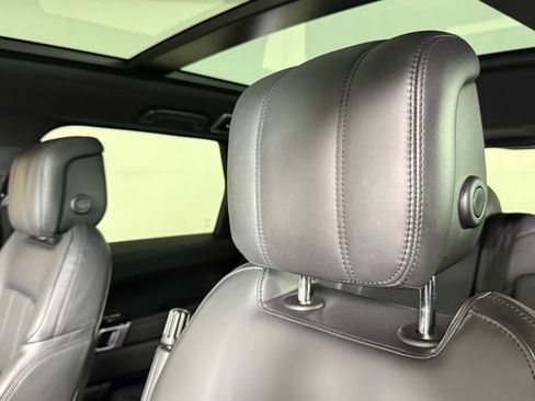 Certified 2022 Land Rover Range Rover Sport HSE Silver Edition image 13