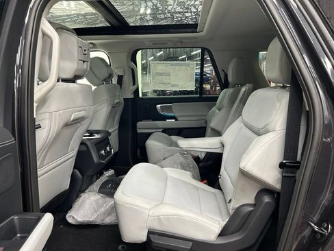New 2027 Ford Expedition Max Platinum w/ Driver's Package AWD/4WD image 28