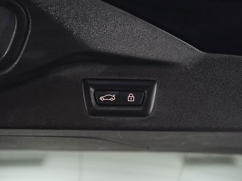 Used 2023 BMW X7 xDrive40i w/ Premium Package image 20