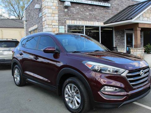 Used 2016 Hyundai Tucson SE w/ Option Group 12 image 3