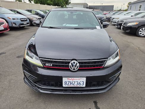 Used 2017 Volkswagen Jetta GLI FWD image 6