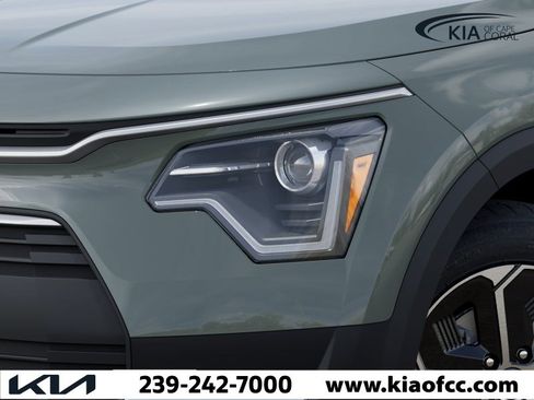 New 2026 Kia Niro EX FWD image 10