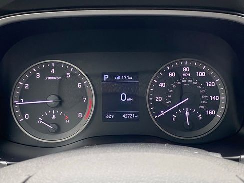 Used 2020 Hyundai Tucson Value AWD/4WD image 12