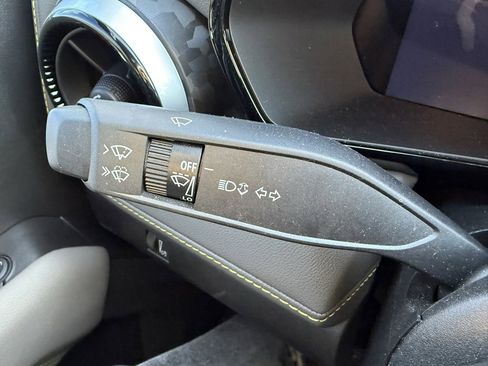 Used 2024 Chevrolet Colorado ZR2 w/ Technology Package image 20