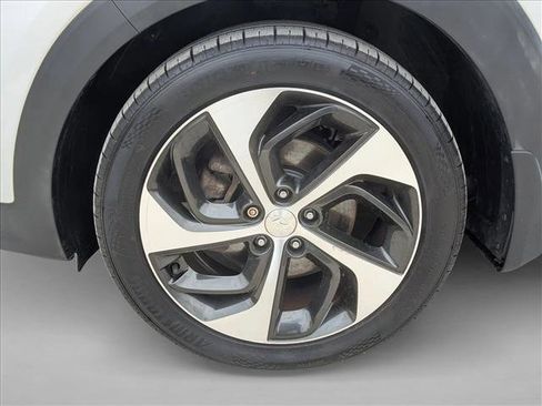 Used 2016 Hyundai Tucson Limited AWD/4WD image 22
