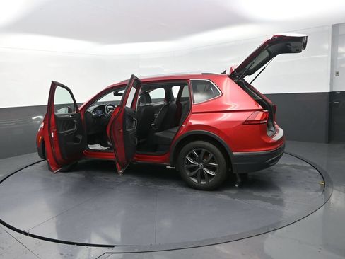 Used 2023 Volkswagen Tiguan SE FWD image 33