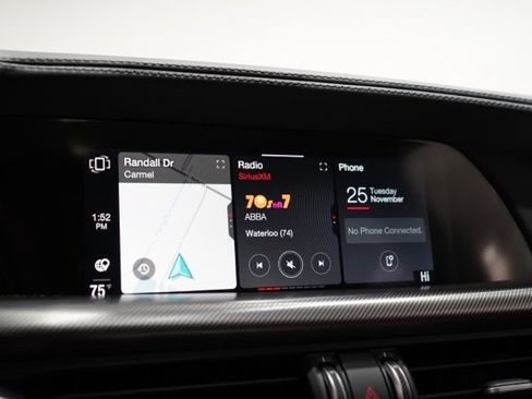 Used 2024 Alfa Romeo Stelvio Veloce image 23