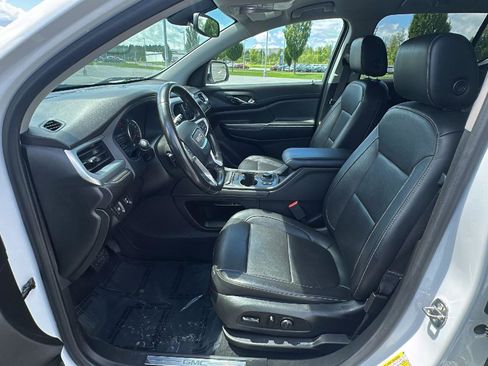 Used 2020 GMC Acadia SLT image 29