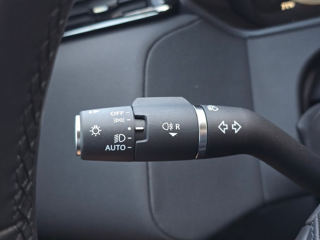 New 2026 Land Rover Range Rover Velar S AWD/4WD image 27