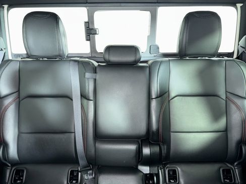 Used 2022 Jeep Gladiator Rubicon w/ LED Lighting Group image 7