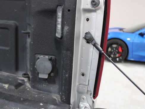 Used 2020 Chevrolet Silverado 2500 LTZ w/ LTZ Premium Package image 14