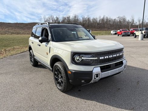 New 2025 Ford Bronco Sport Badlands image 7