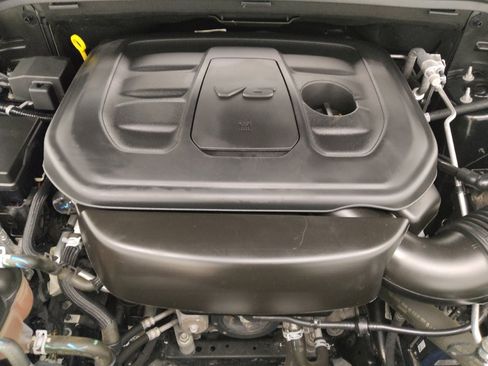 Used 2021 Jeep Grand Cherokee Limited image 30