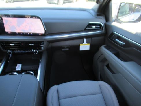 New 2026 Chevrolet Tahoe LS w/ Max Trailering Package AWD/4WD image 13