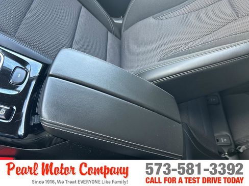 Used 2023 Buick Envision Preferred w/ Sport Touring Package AWD/4WD image 19