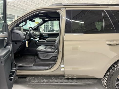 New 2026 Ford Expedition Tremor image 13