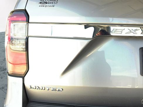Used 2021 Ford Expedition Max Limited RWD image 39