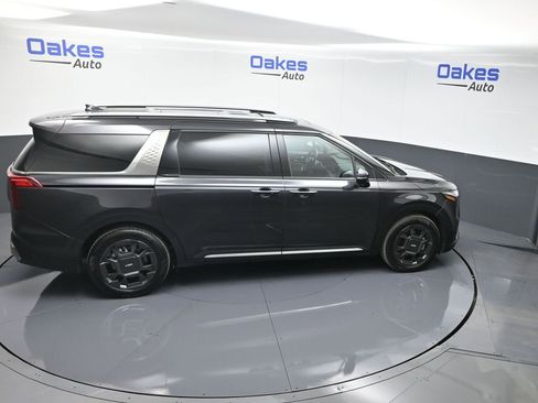 Certified 2025 Kia Carnival SX image 55