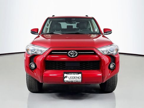 Used 2024 Toyota 4Runner SR5 Premium w/ Moonroof Package AWD/4WD image 2