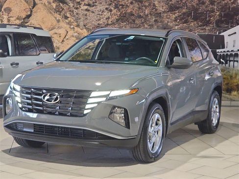 Used 2024 Hyundai Tucson SEL image 1
