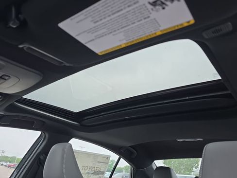 New 2026 Toyota Camry SE FWD image 29