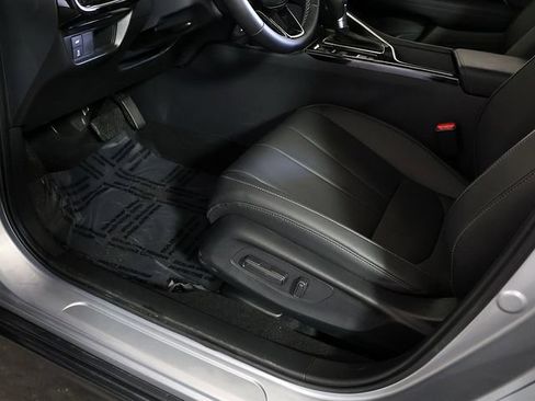 Certified 2025 Acura ADX AWD image 23