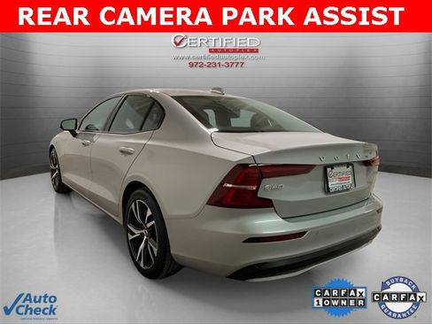 Used 2025 Volvo S60 B5 Core image 4