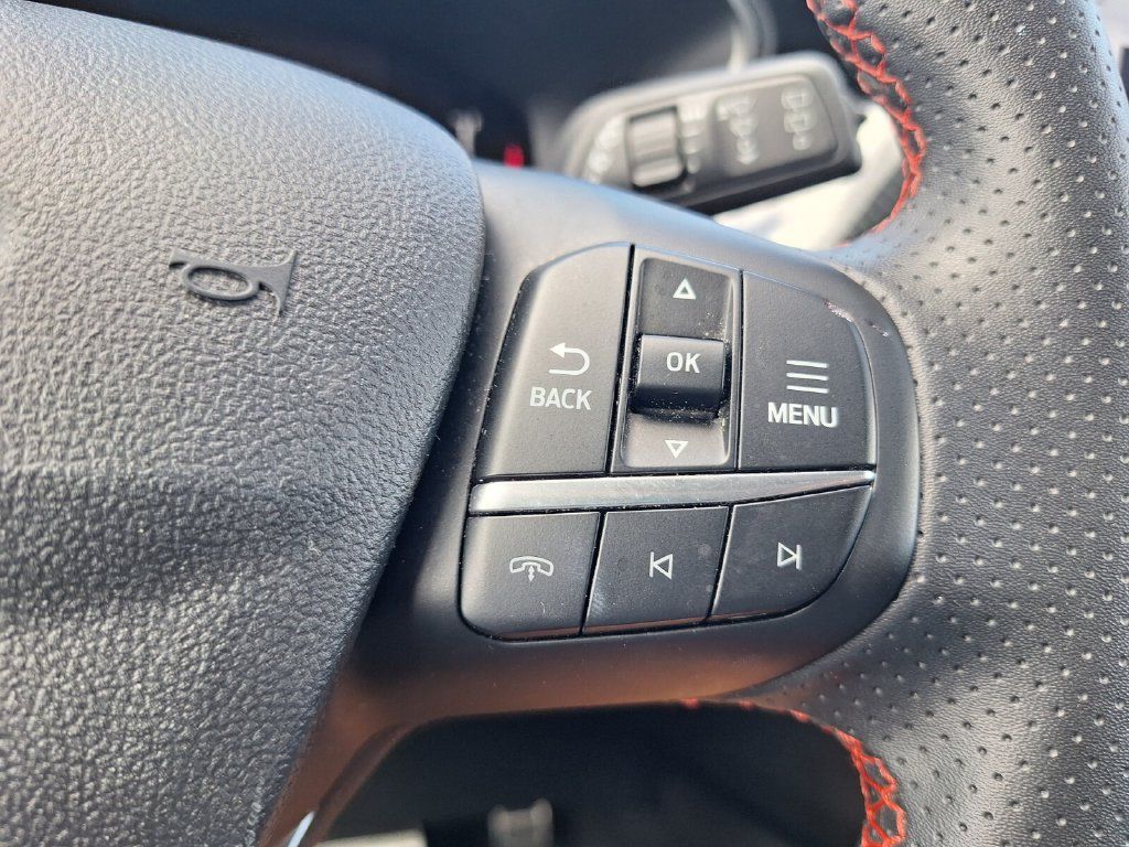 Used 2024 Ford Escape ST-Line FWD image 13