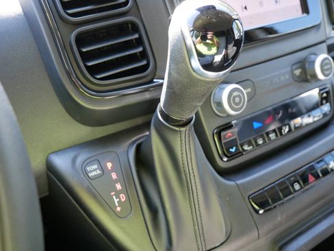 New 2026 RAM ProMaster 2500 w/ Convenience Group FWD image 18