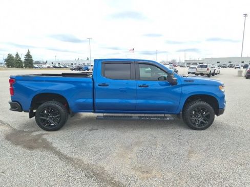 Used 2024 Chevrolet Silverado 1500 LT Trail Boss w/ Protection Package AWD/4WD image 4