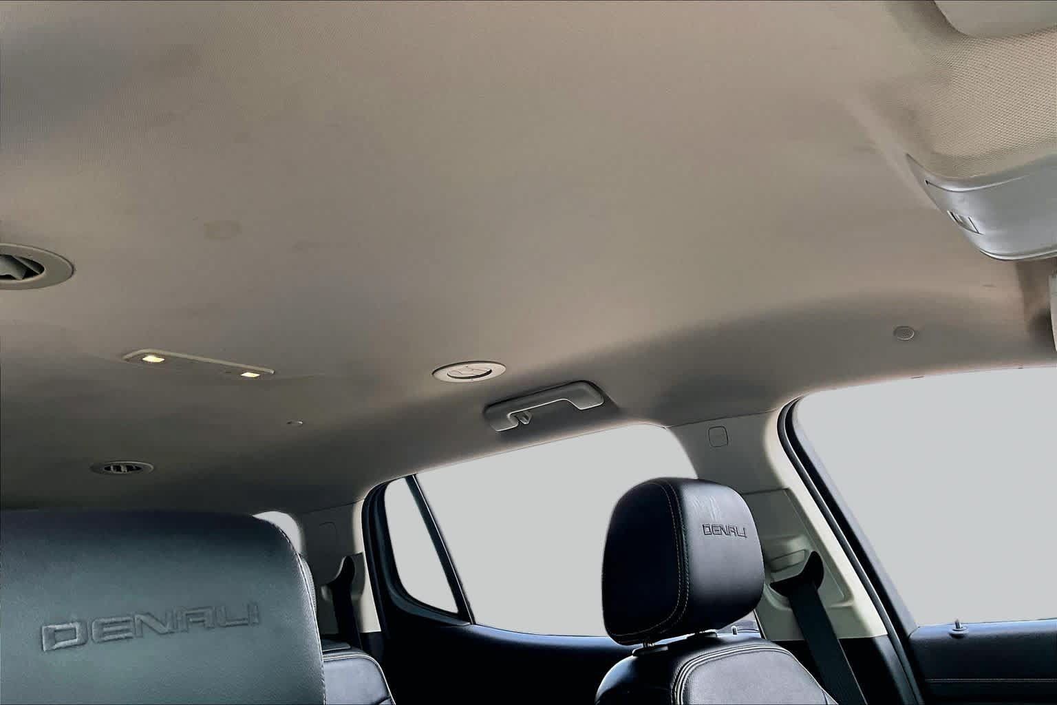 Used 2020 GMC Acadia Denali AWD/4WD image 14
