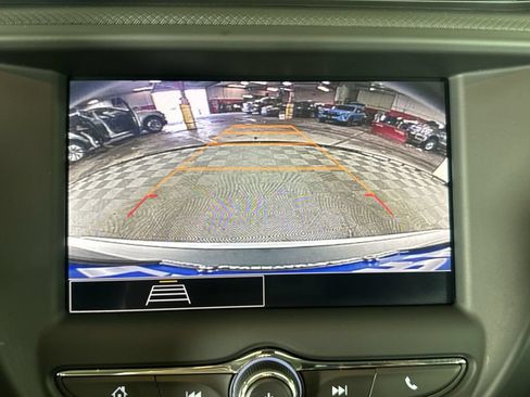 Used 2022 Chevrolet TrailBlazer LT w/ LPO, Blackout Package AWD/4WD image 17